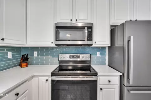 4702 Regency Dr, Durham, NC 27713 photo 17