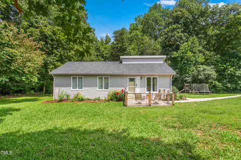 5140 Dawnwood Dr, Graham, NC 27253