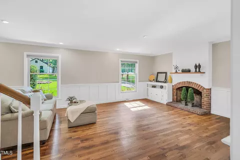 120 Larkspur Cir, Durham, NC 27713