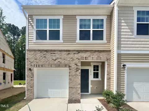 2038 Trailside Dr, Durham, NC 27704