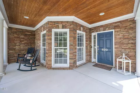 620 Continental Dr, Durham, NC 27712 photo 3