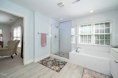 620 Continental Dr, Durham, NC 27712 photo 17