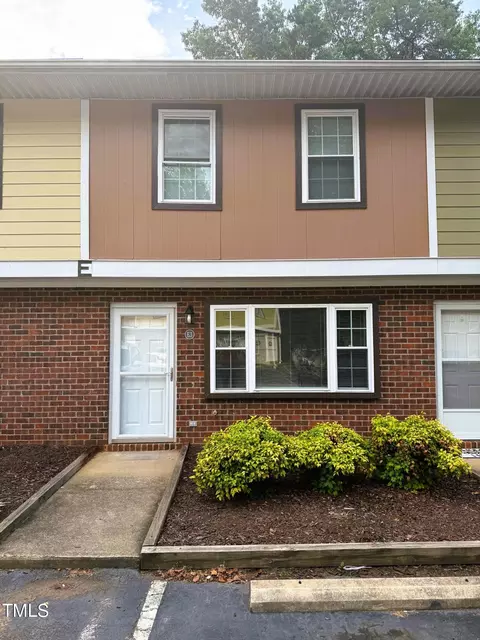 1241 S Fifth St #E3, Mebane, NC 27302