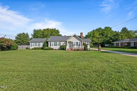 1403 N Ellis Ave, Dunn, NC 28334 photo 3