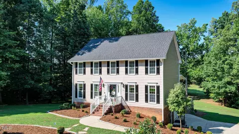 242 E Plantation Cir, Reidsville, NC 27320