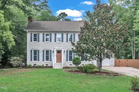 1006 Smokewood Dr, Apex, NC 27502