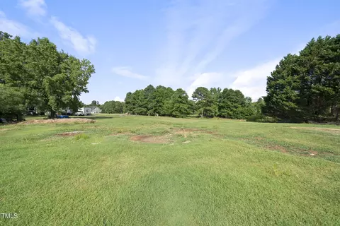 8616 Lawdraker Rd, Apex, NC 27539