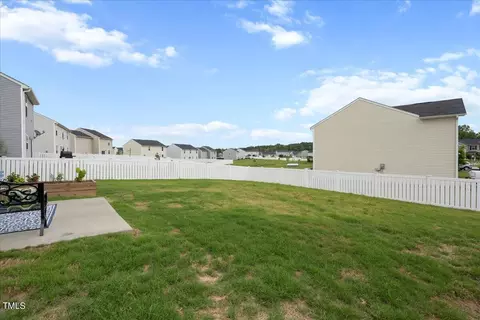 1002 Summer Mist Ln, Durham, NC 27704 photo 25