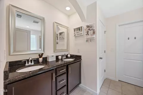 1039 Mclamb Dr, Durham, NC 27703 photo 29