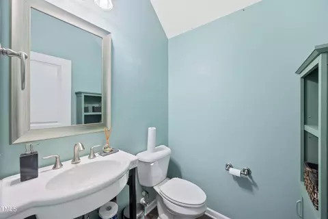 1039 Mclamb Dr, Durham, NC 27703 photo 10
