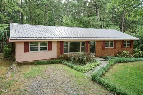 1201 Horseshoe Rd, Durham, NC 27703