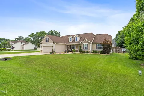 167 Celestial Dr, Garner, NC 27529 photo 2