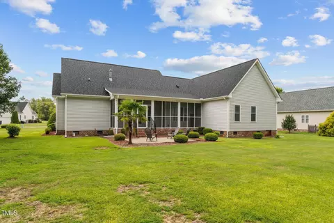 144 Pinecroft Dr, Dunn, NC 28334 photo 44