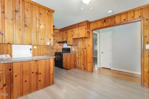 201 Phillips St, Smithfield, NC 27577 photo 16