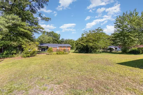 201 Phillips St, Smithfield, NC 27577 photo 34