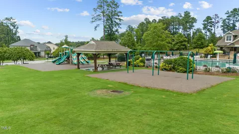 430 Windy Peak Loop, Cary, NC 27519 photo 38
