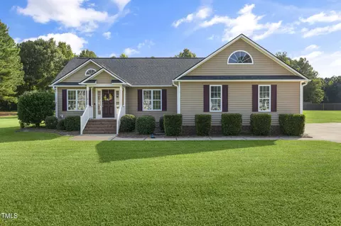 356 Blaze Ridge Dr, Smithfield, NC 27577