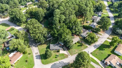 3301 Apache Dr, Raleigh, NC 27609 photo 17
