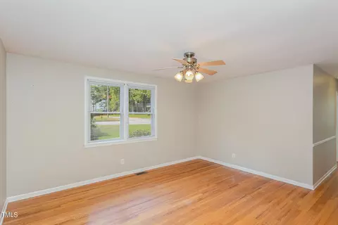 3301 Apache Dr, Raleigh, NC 27609 photo 11