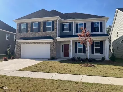 94 S Maple Walk Dr #178, Garner, NC 27529