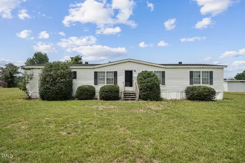 1518 Cobblestone Dr, Kinston, NC 28504