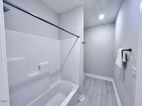 Bath - 2017 Mavin Place Pl, Durham, NC 27703 photo 11 of 12