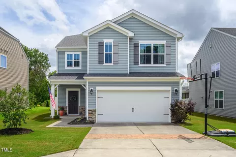 3948 White Kestrel Dr, Raleigh, NC 27616