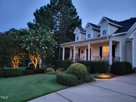 112 Round Pond Cir, Angier, NC 27501