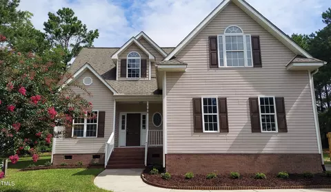 108 Eagles Crest Ln, Princeton, NC 27569