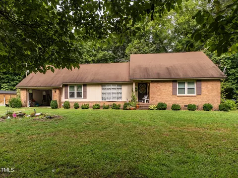 8825 Snow Camp Rd, Snow Camp, NC 27349