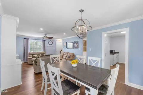 906 Chalk Level Rd, Durham, NC 27704 photo 6