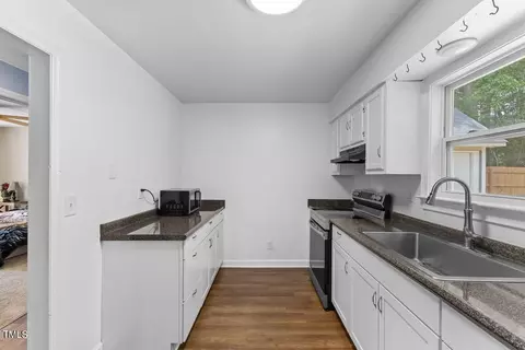 906 Chalk Level Rd, Durham, NC 27704 photo 9