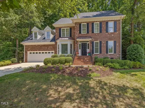 110 Heart Pine Dr, Cary, NC 27518