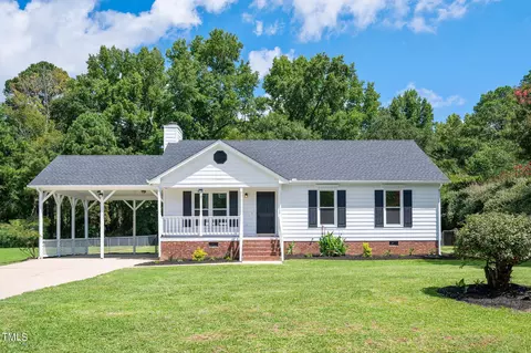 2216 Stephanie Ln, Clayton, NC 27520