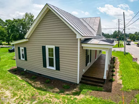 Exterior - 12331 Oak Ave, Bailey, NC 27807 photo 4 of 7