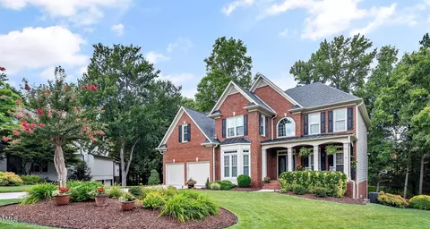 104 Listokin Ct, Cary, NC 27519