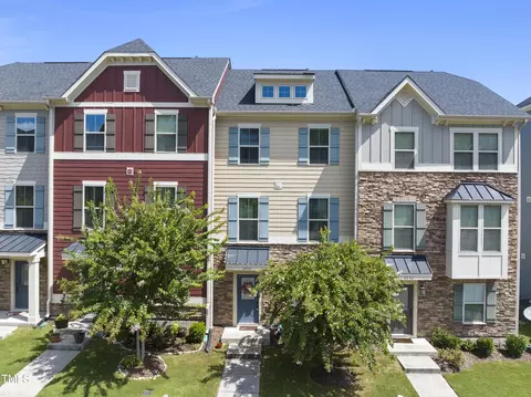 2054 Ackerman Hill Dr, Apex, NC 27502