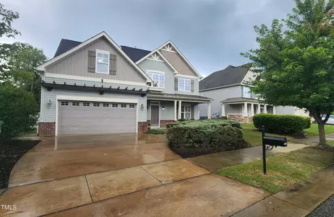 200 Buck Johnson St, Fuquay Varina, NC 27526