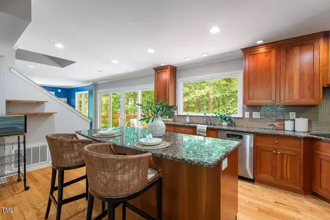 4709 Highgate Dr, Durham, NC 27713 photo 9