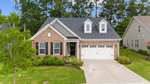 1421 Stonemill Falls Dr, Wake Forest, NC 27587