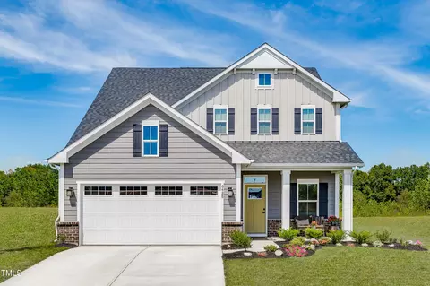 8916 Stratus St, Willow Spring, NC 27592