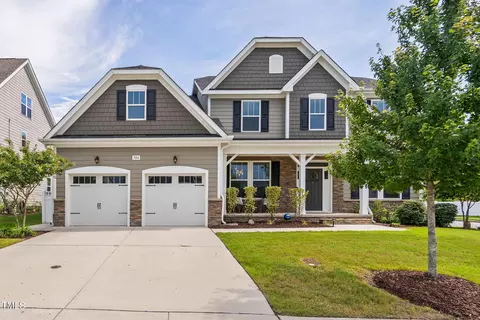 704 Twin Star Ln, Knightdale, NC 27545