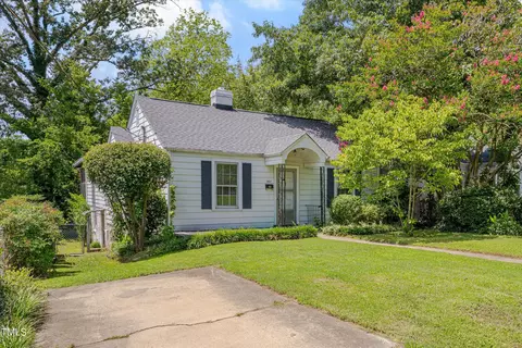 2421 Farthing St, Durham, NC 27704