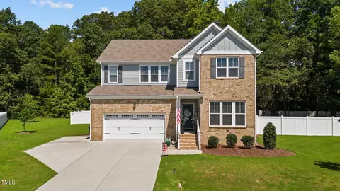 64 Wheat Straw Ct, Clayton, NC 27527