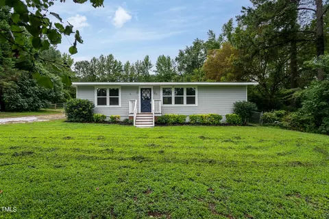 703 Woodland Rd, Raleigh, NC 27603