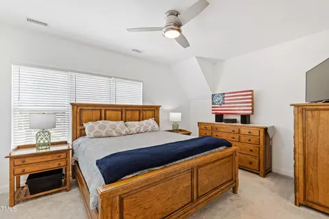 527 E Pine Ave, Wake Forest, NC 27587 photo 4