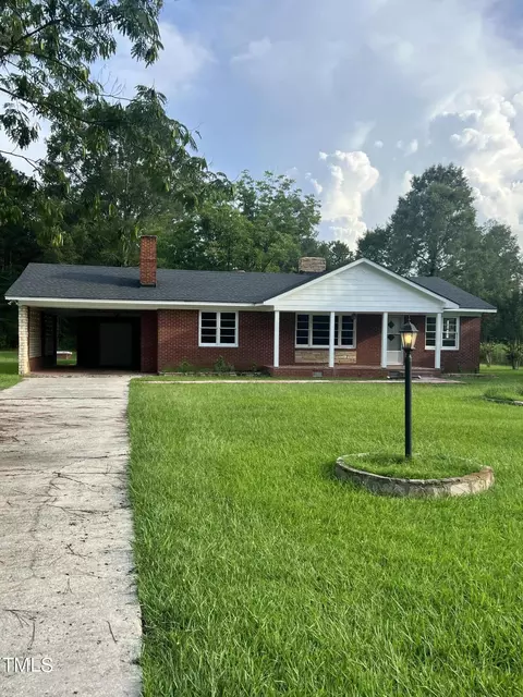 3226 Bunnlevel Erwin Rd, Erwin, NC 28339