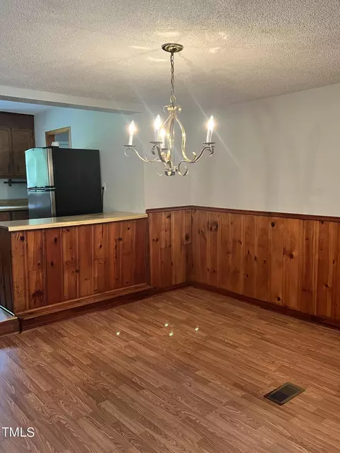 Dining - 3226 Bunnlevel Erwin Rd, Erwin, NC 28339 photo 2 of 3