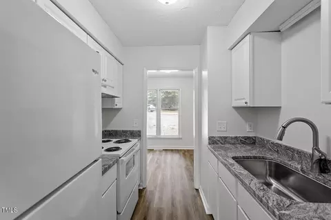 5375 Wayne St, Raleigh, NC 27606 photo 10
