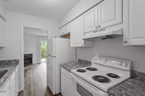 5375 Wayne St, Raleigh, NC 27606 photo 7